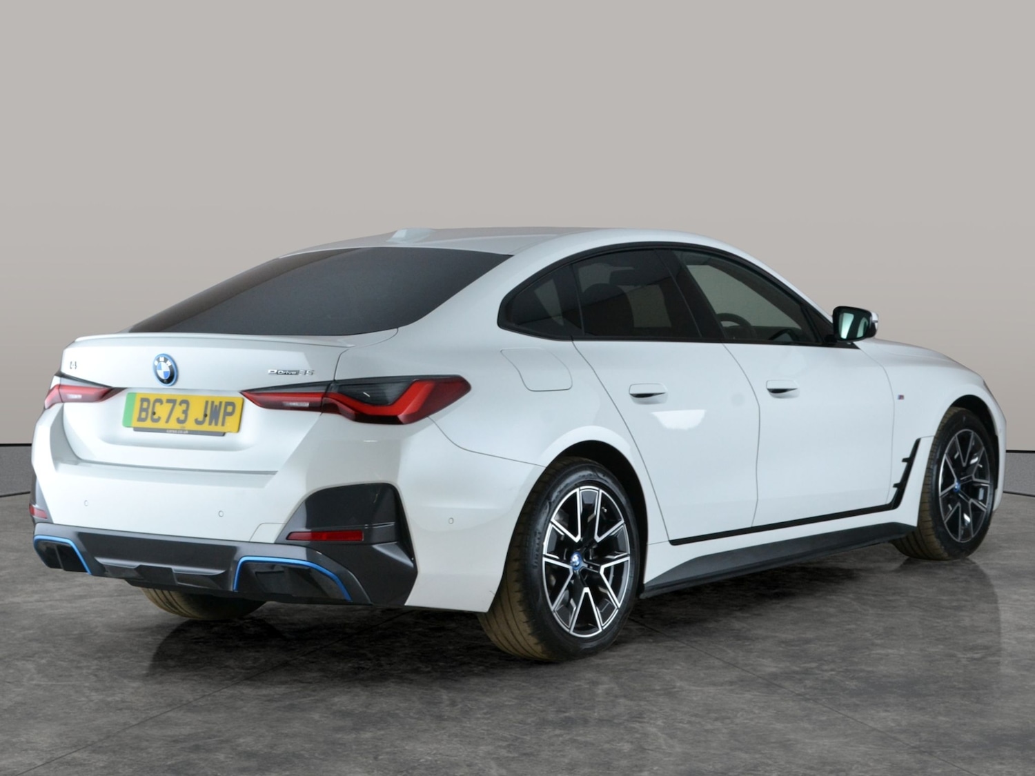 Used BMW i4 2024 for sale - 78094297: Photo 12