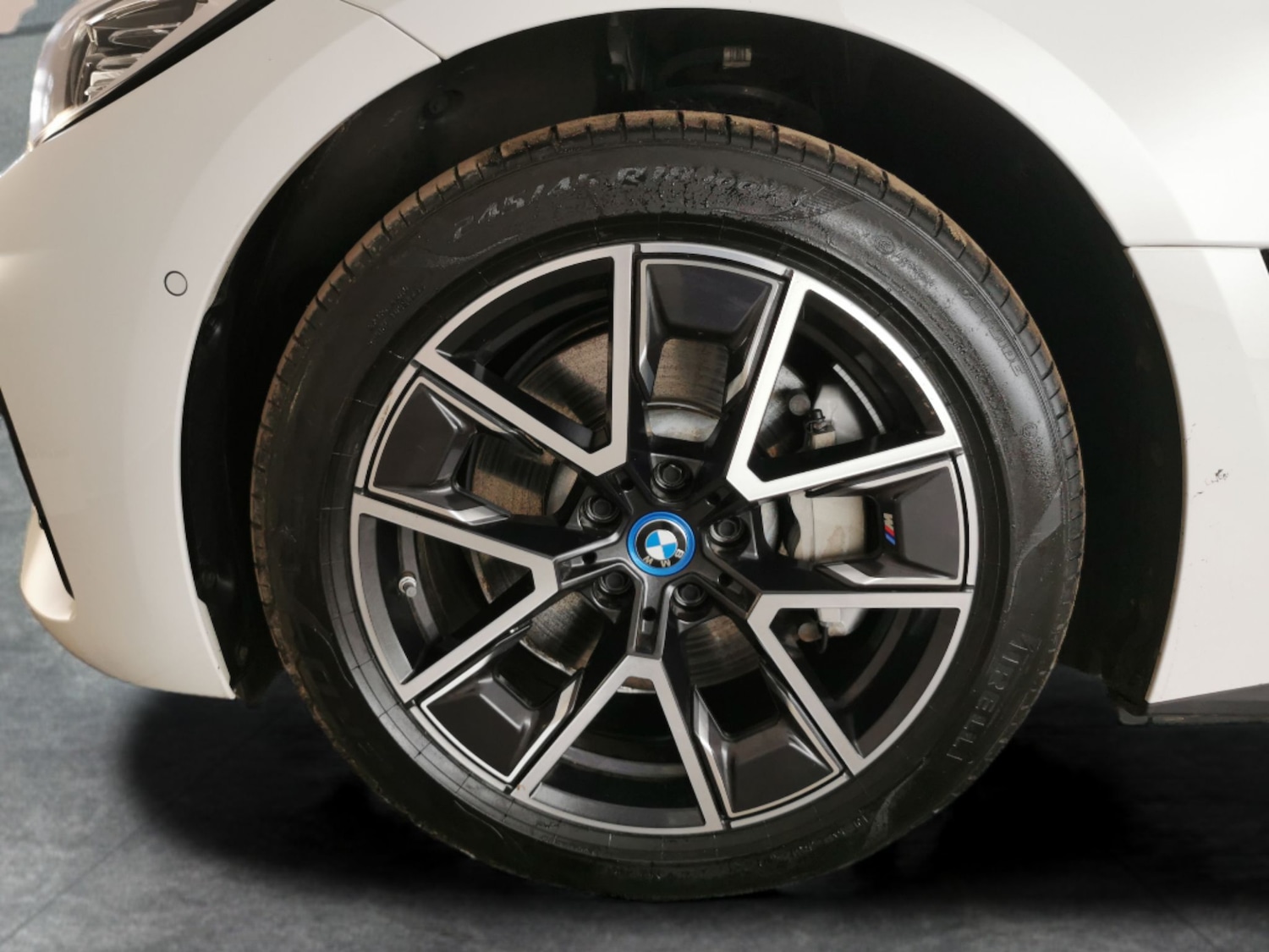 Used BMW i4 2024 for sale - 78094297: Photo 27