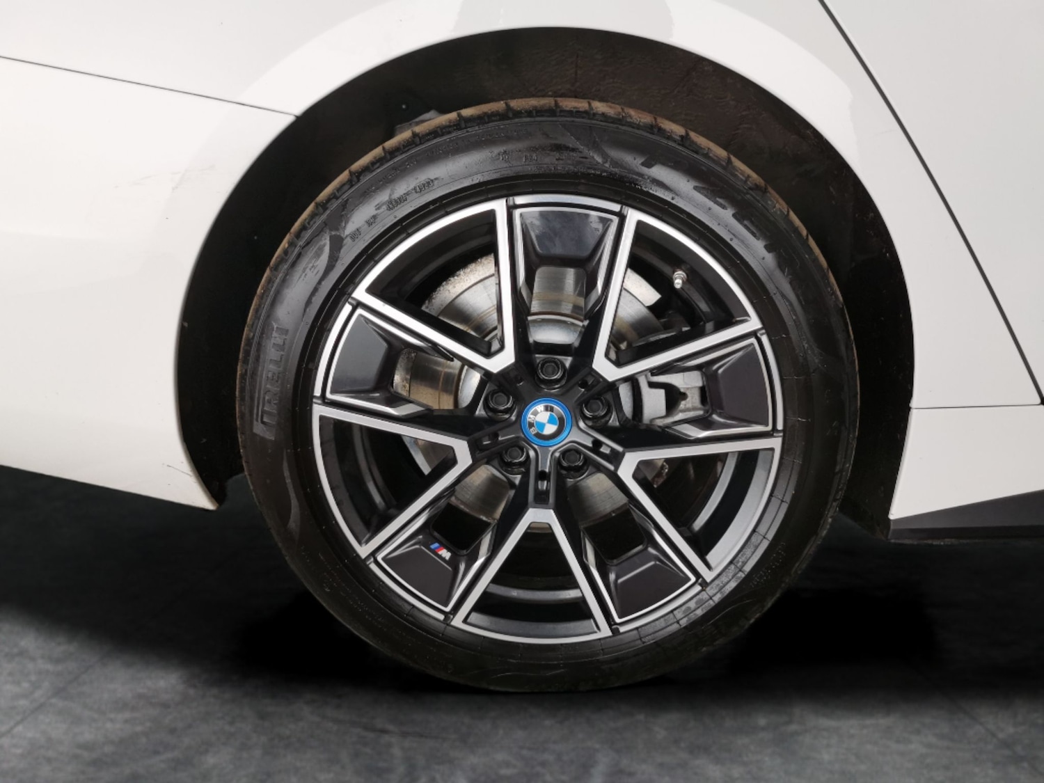 Used BMW i4 2024 for sale - 78094297: Photo 29