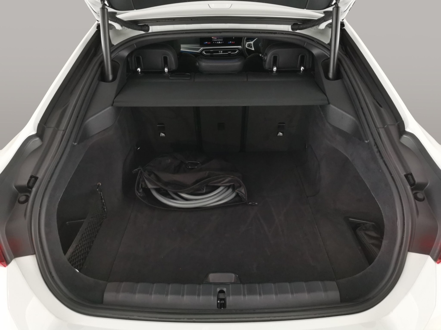 Used BMW i4 2024 for sale - 78094297: Photo 37