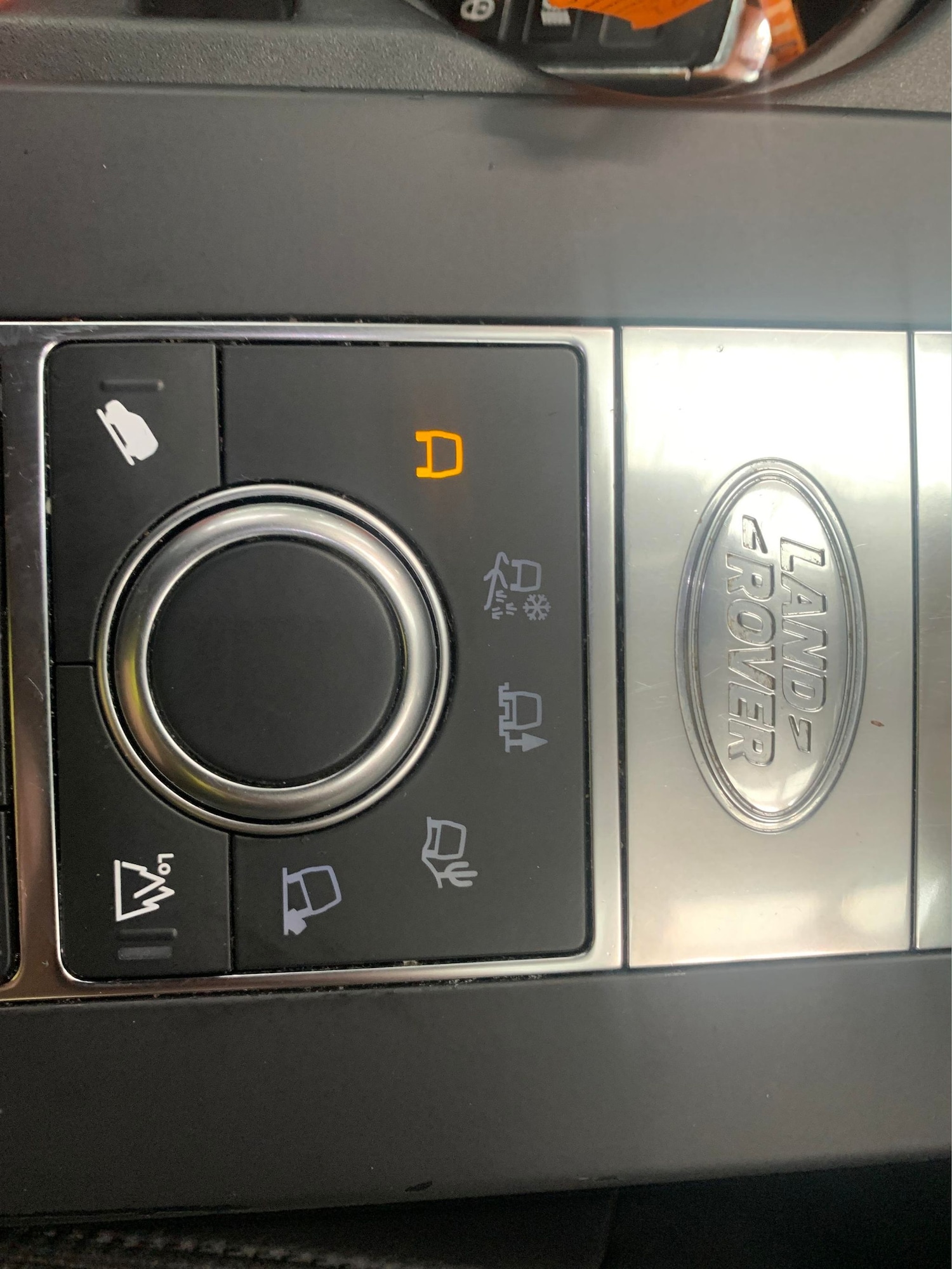 Used Land Rover Discovery 2018 for sale - 77047987: Photo 16