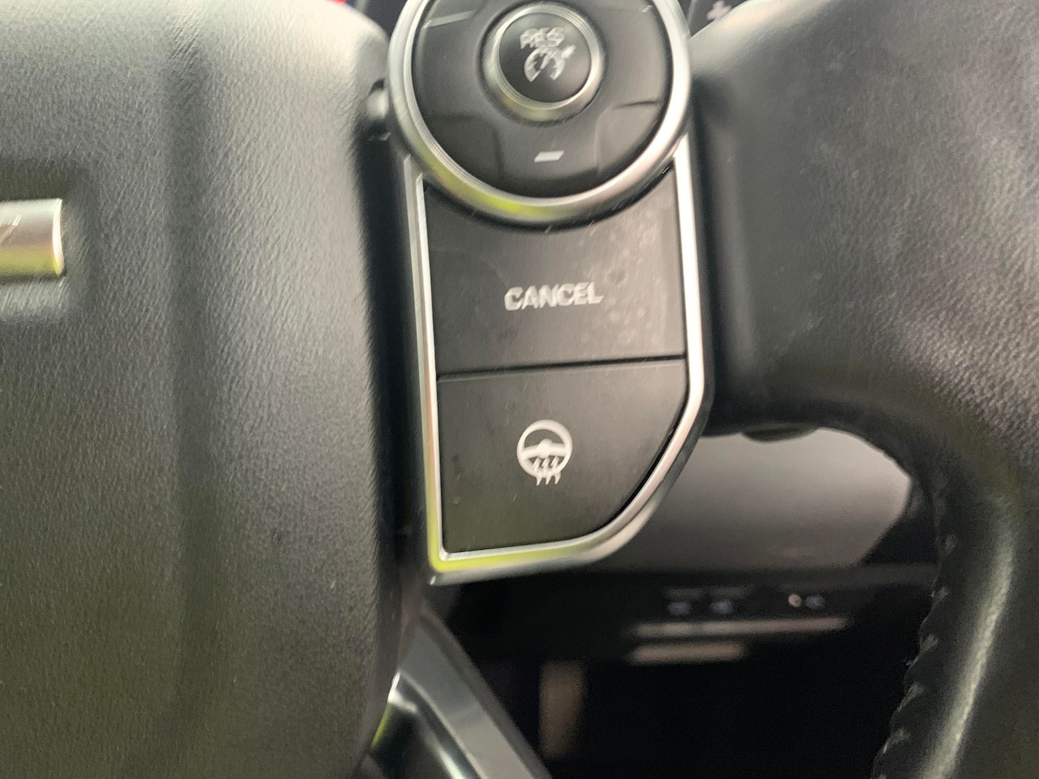 Used Land Rover Discovery 2018 for sale - 77047987: Photo 19