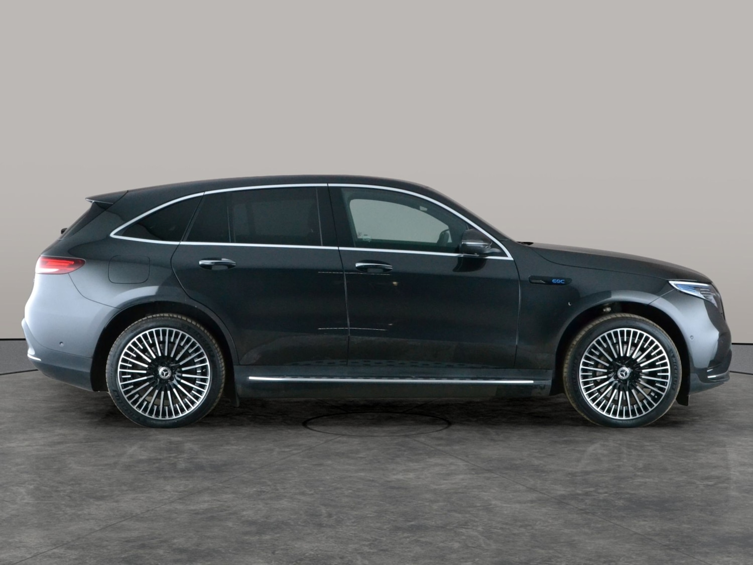 Used Mercedes-Benz EQC 2023 for sale - 77979363: Photo 11