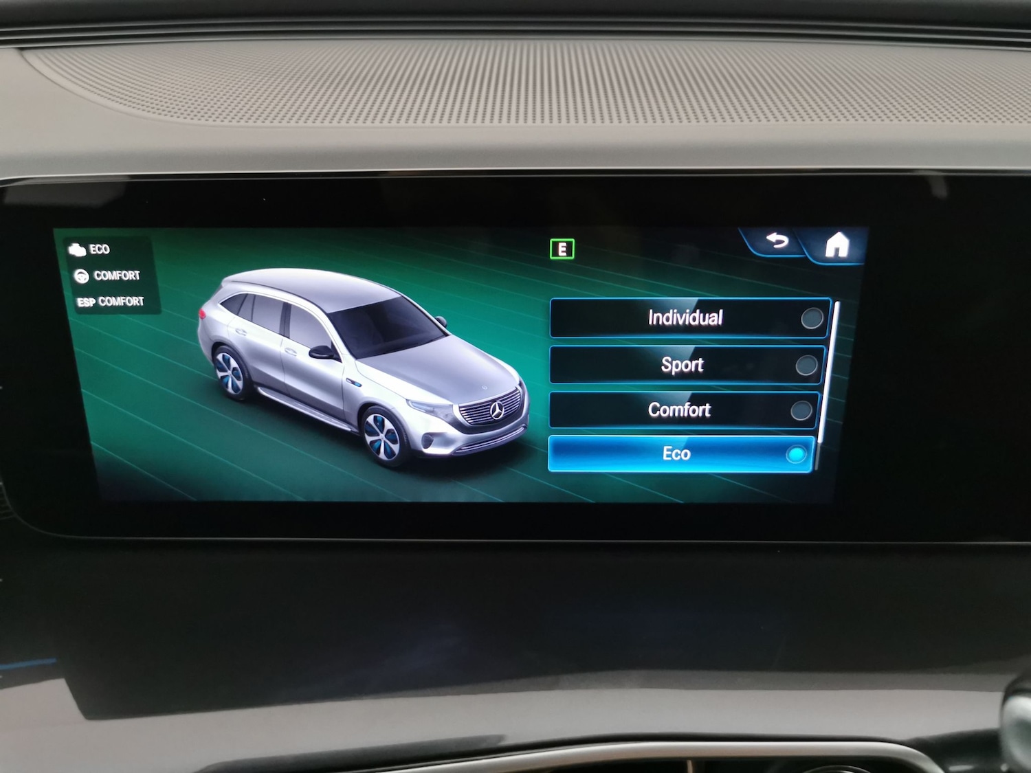 Used Mercedes-Benz EQC 2023 for sale - 77979363: Photo 21