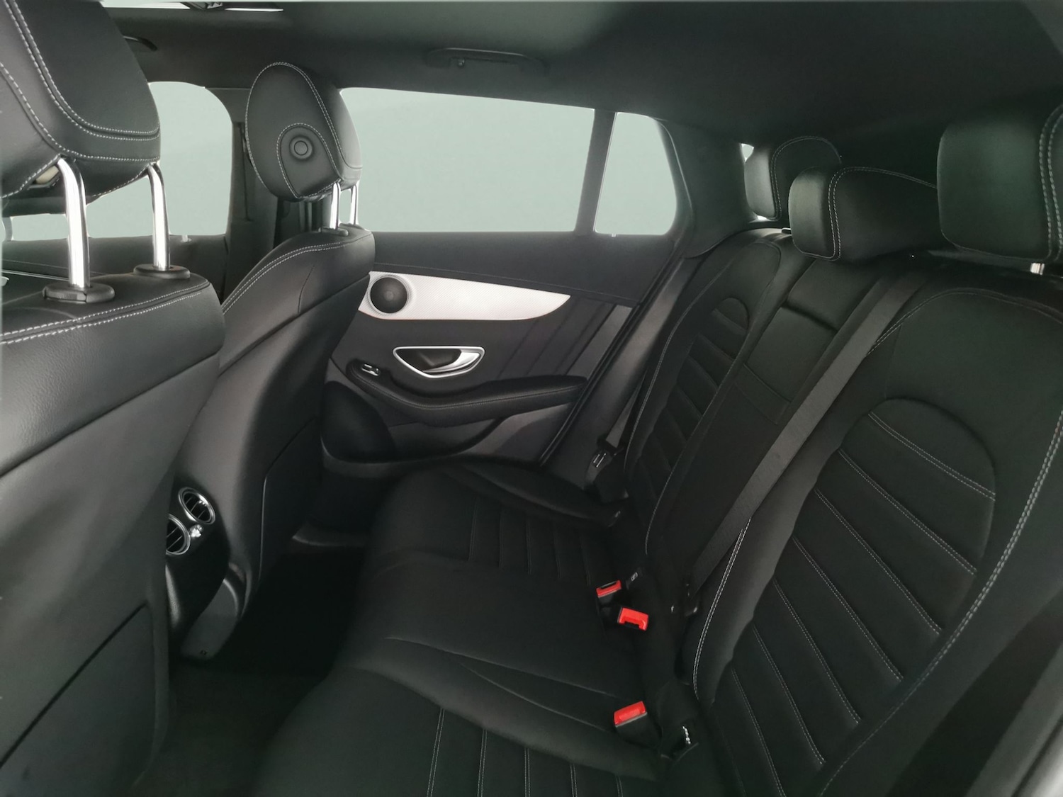 Used Mercedes-Benz EQC 2023 for sale - 77979363: Photo 30