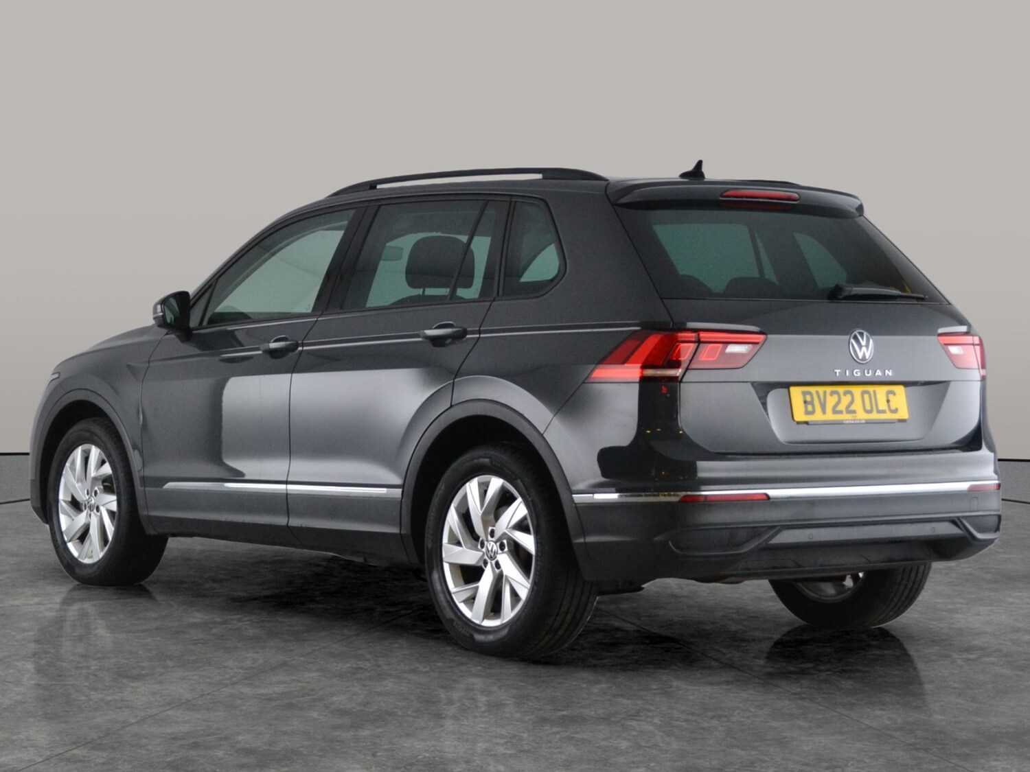 Used Volkswagen Tiguan 2022 for sale - 77446839: Photo 8