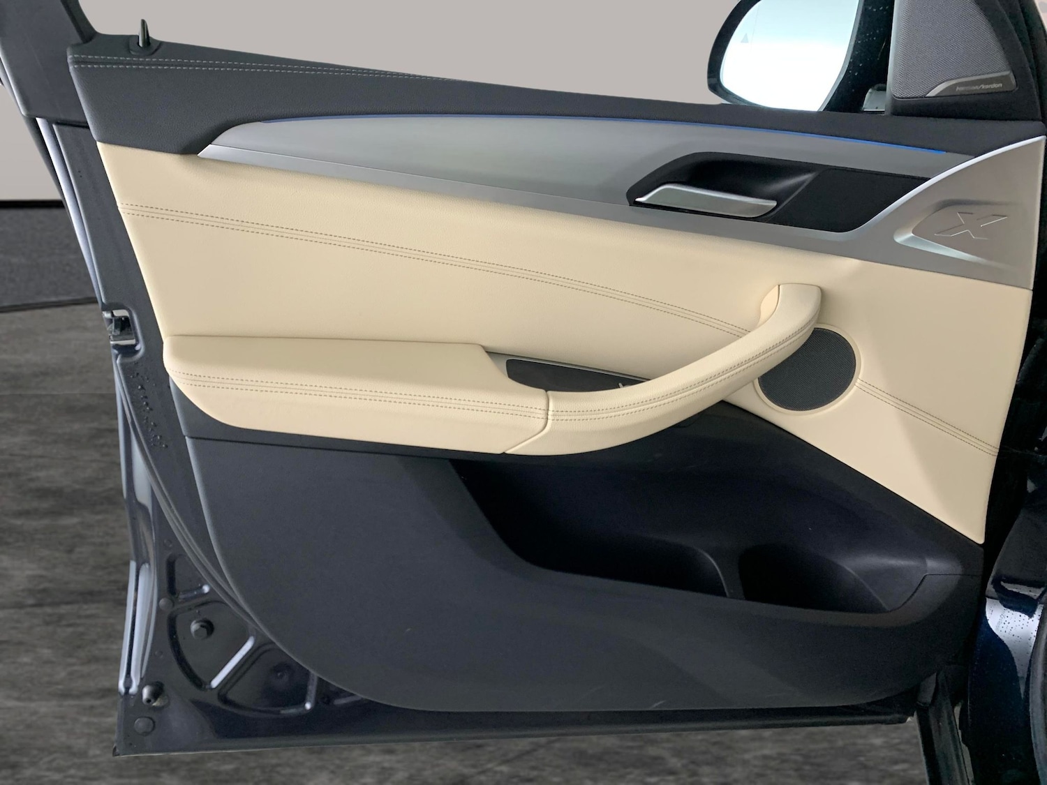 Used BMW iX3 for sale - 76725299: Photo 38