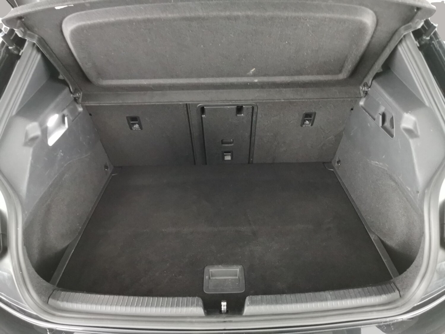 Used Volkswagen ID.3 2021 for sale - 77888186: Photo 27