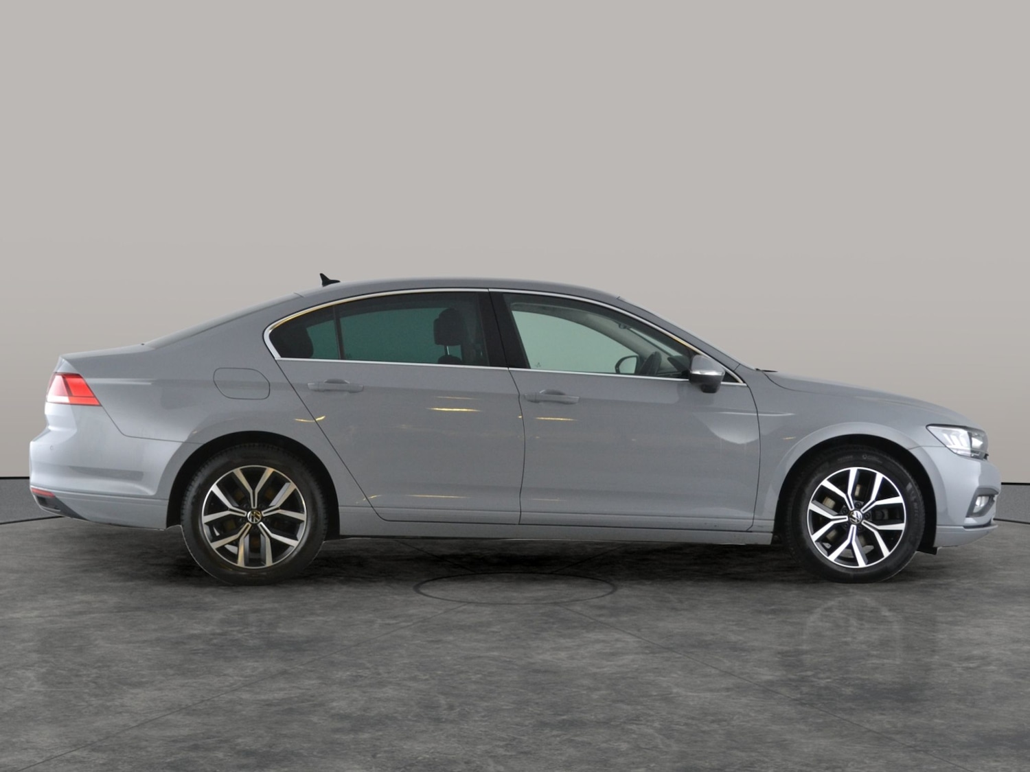 Used Volkswagen Passat 2022 for sale - 77819411: Photo 11