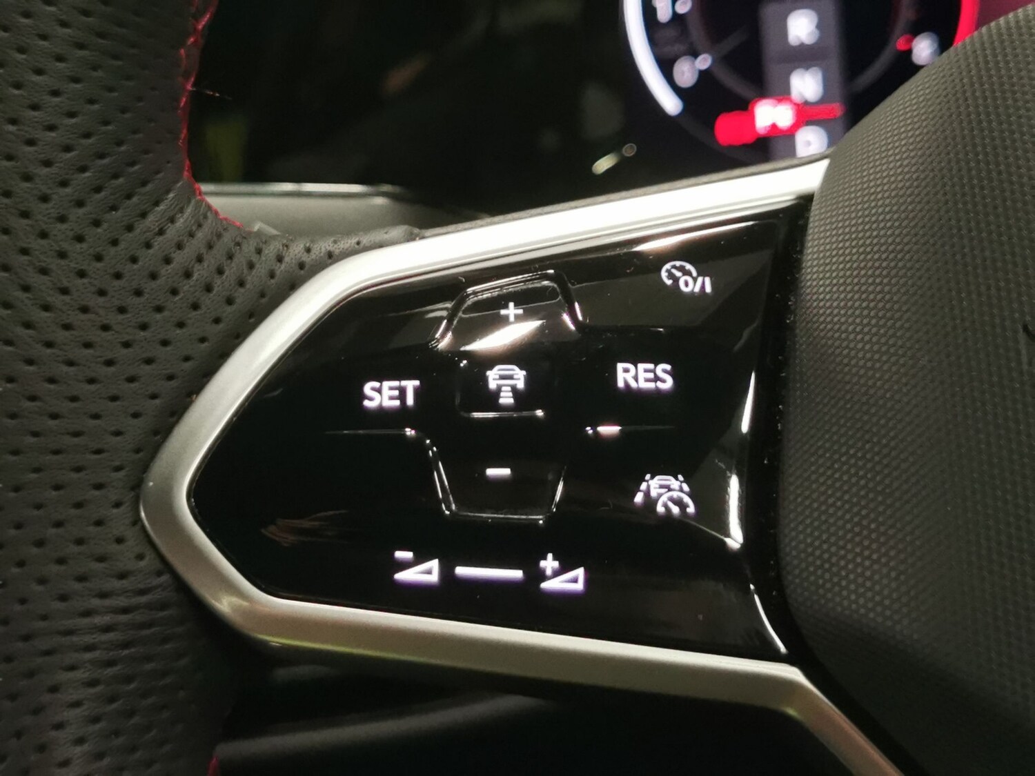 Used Volkswagen Golf 2023 for sale - 77360918: Photo 22