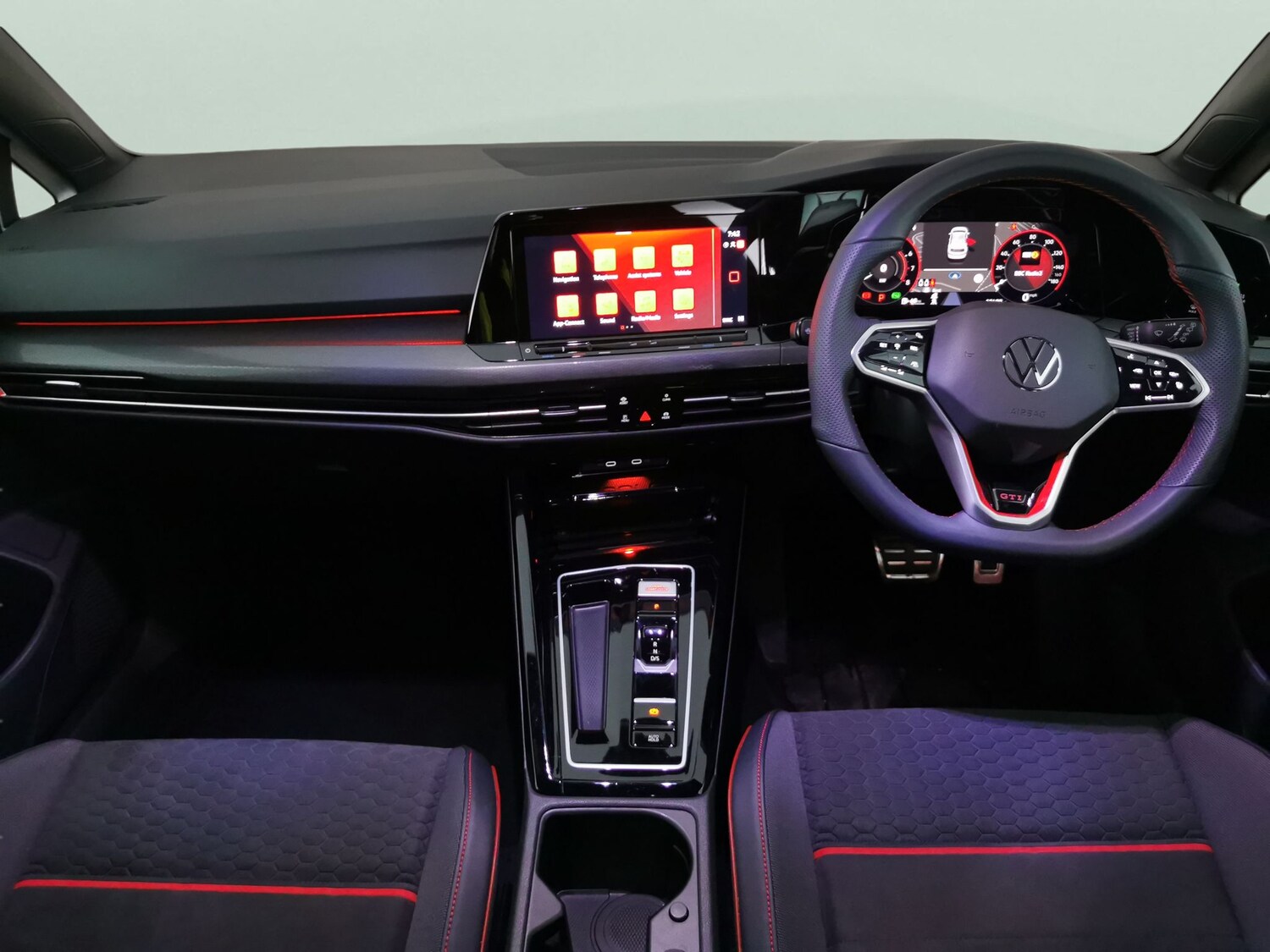 Used Volkswagen Golf 2023 for sale - 77360918: Photo 6