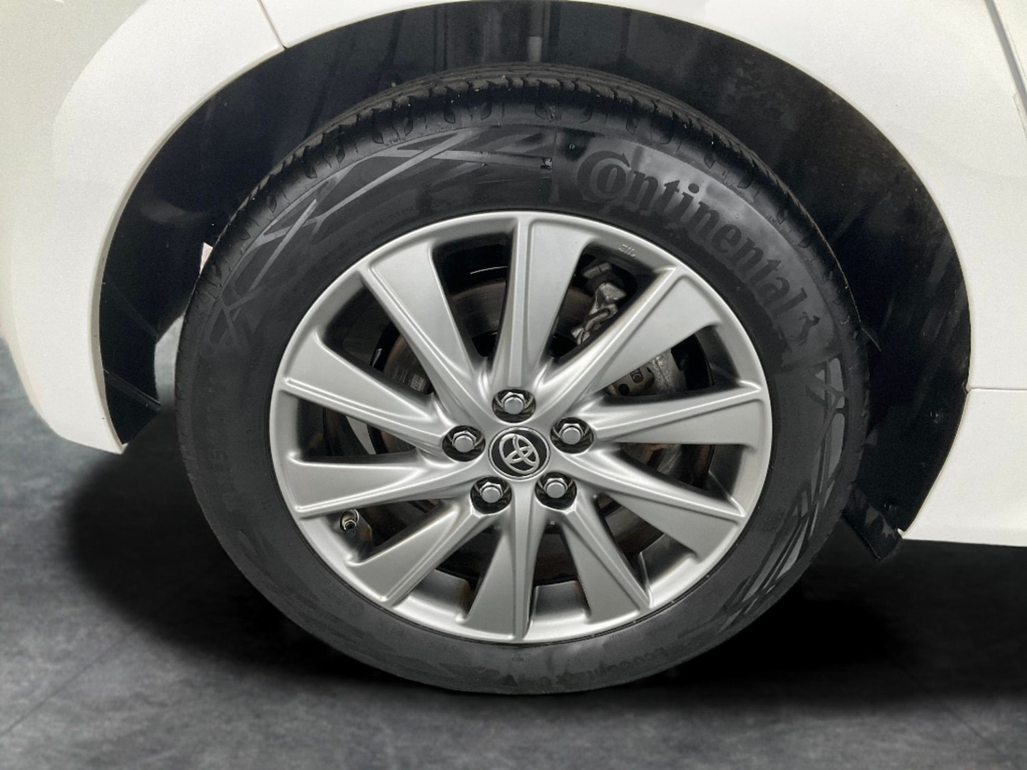 Used Toyota Yaris 2023 for sale - 76640916: Photo 21