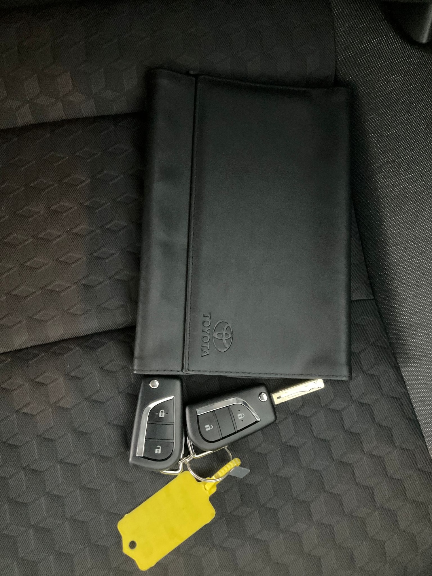 Used Toyota Yaris 2023 for sale - 76640916: Photo 27