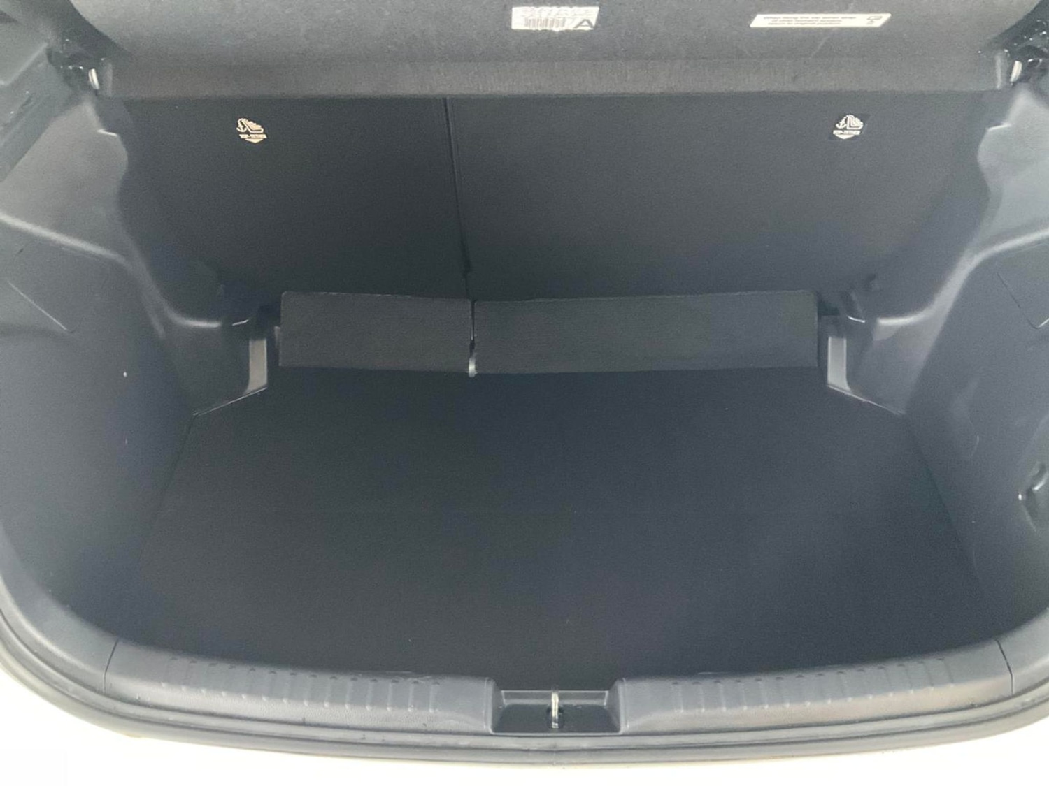 Used Toyota Yaris 2023 for sale - 76640916: Photo 28