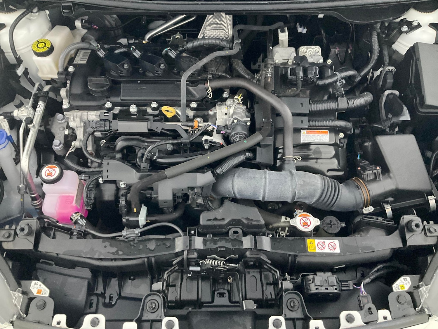 Used Toyota Yaris 2023 for sale - 76640916: Photo 29