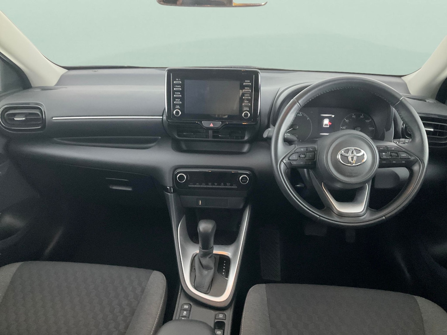 Used Toyota Yaris 2023 for sale - 76640916: Photo 7