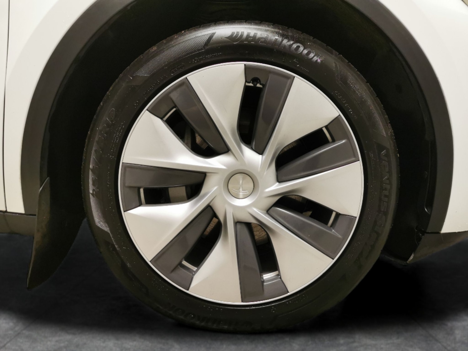 Used Tesla Model Y 2023 for sale - 77833716: Photo 24