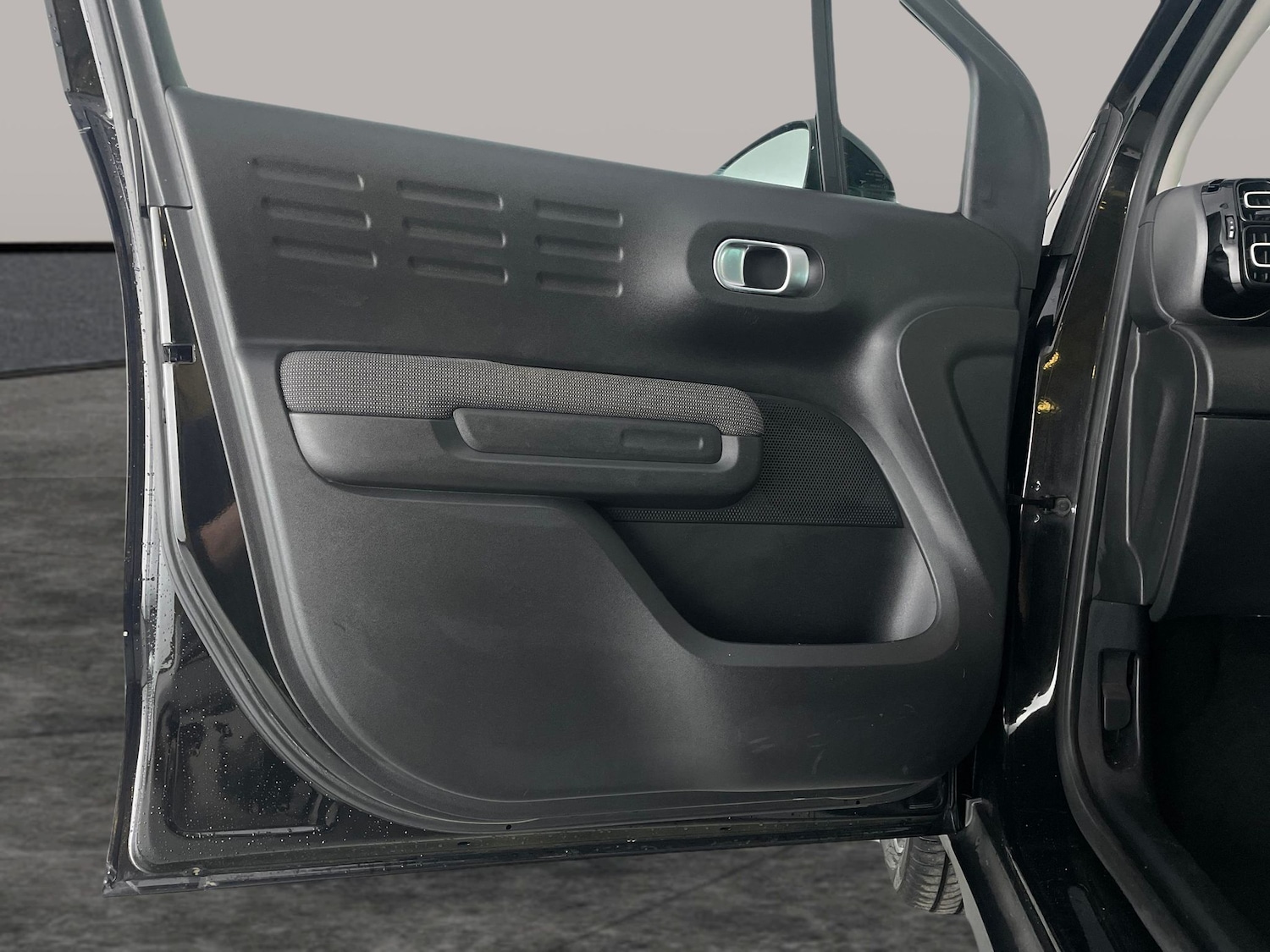 Used Citroen C3 Aircross 2018 for sale - 76477647: Photo 25