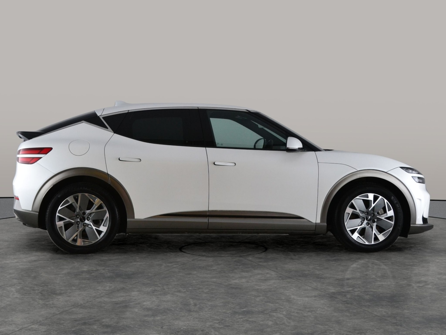 Used Genesis GV60 2023 for sale - 77490508: Photo 12