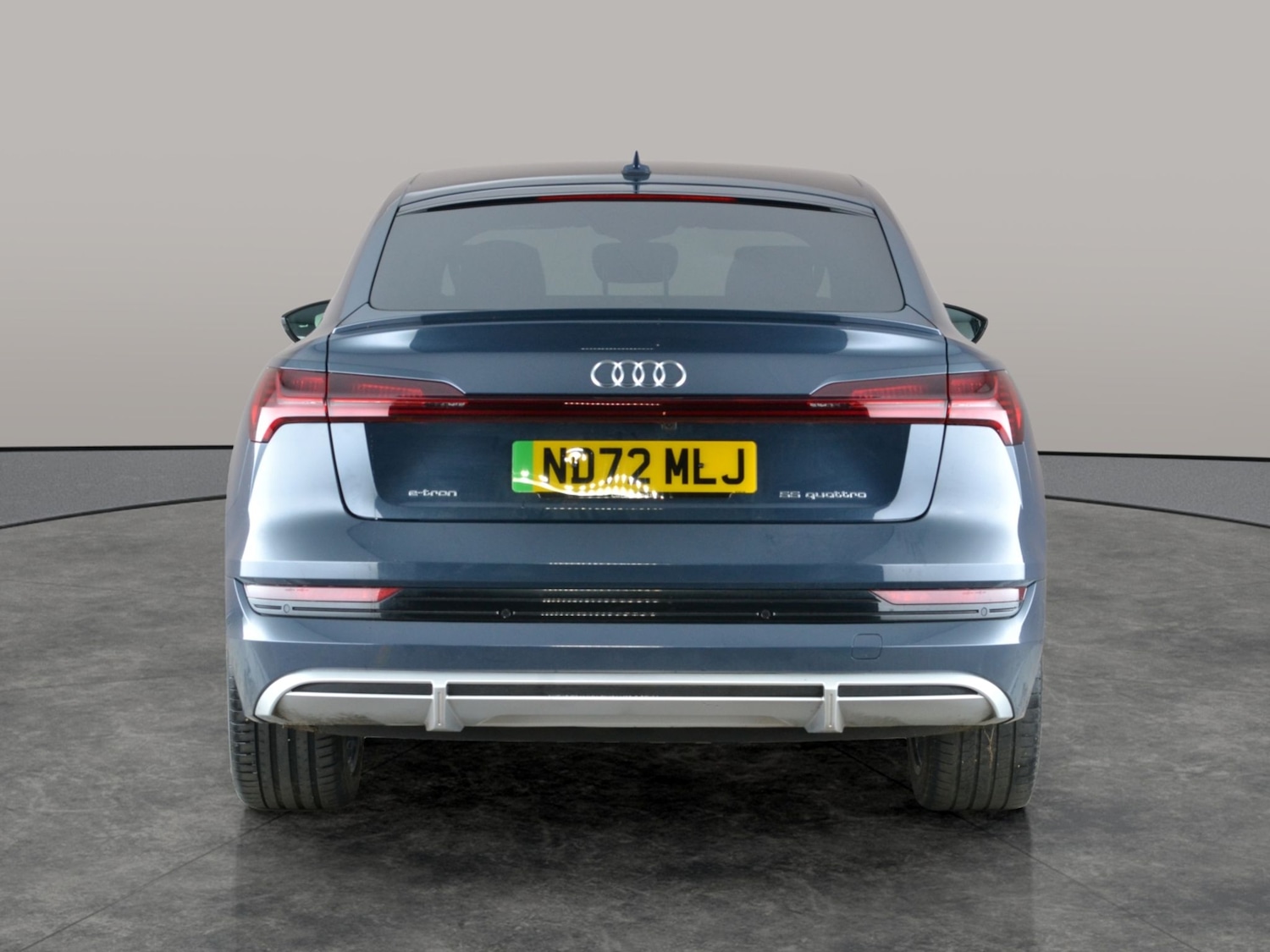 Used Audi e-tron 2023 for sale - 77399455: Photo 12
