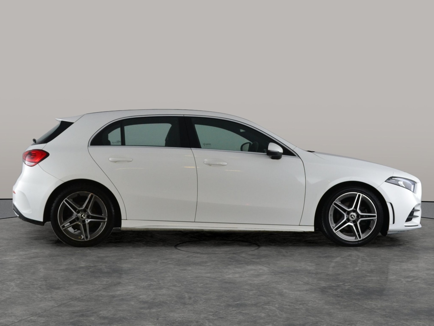 Used Mercedes-Benz A-Class 2018 for sale - 77296520: Photo 12