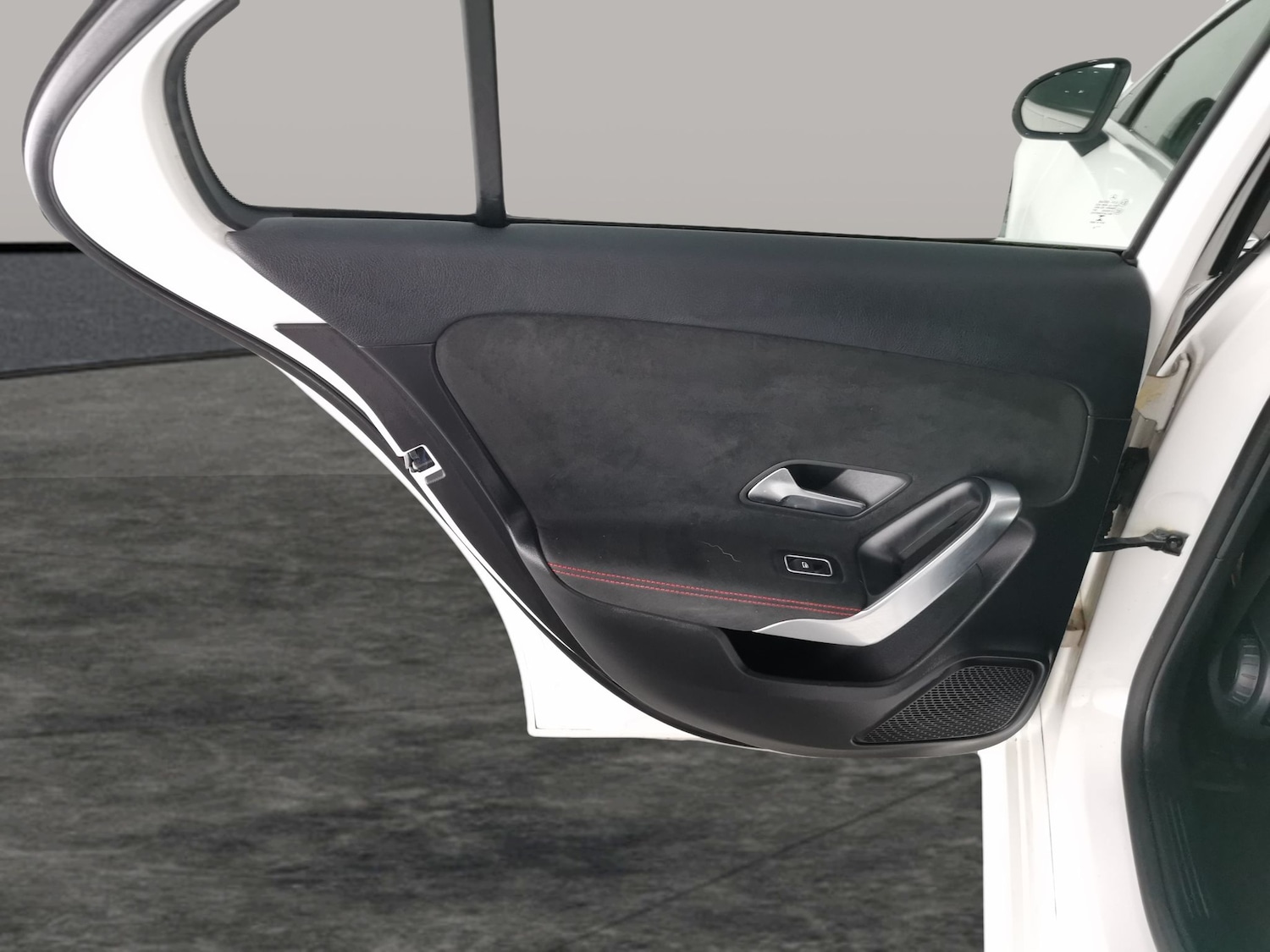 Used Mercedes-Benz A-Class 2018 for sale - 77296520: Photo 26