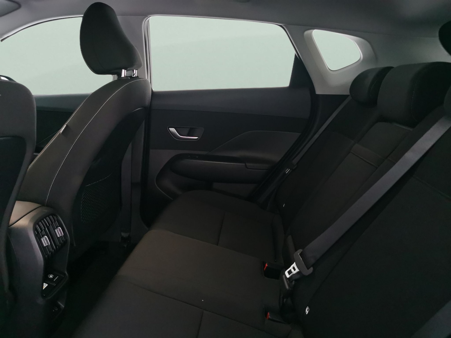 Used Hyundai KONA 2024 for sale - 77617473: Photo 29