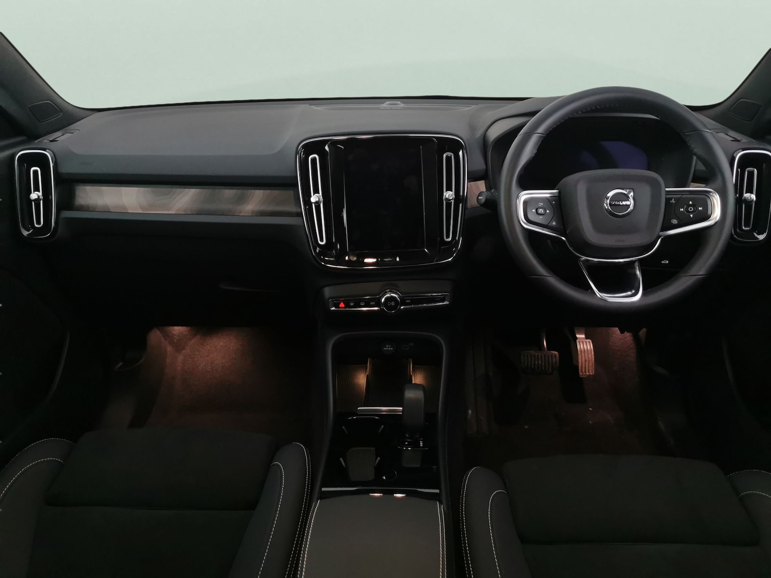 Used Volvo C40 2022 for sale - 77232672: Photo 10