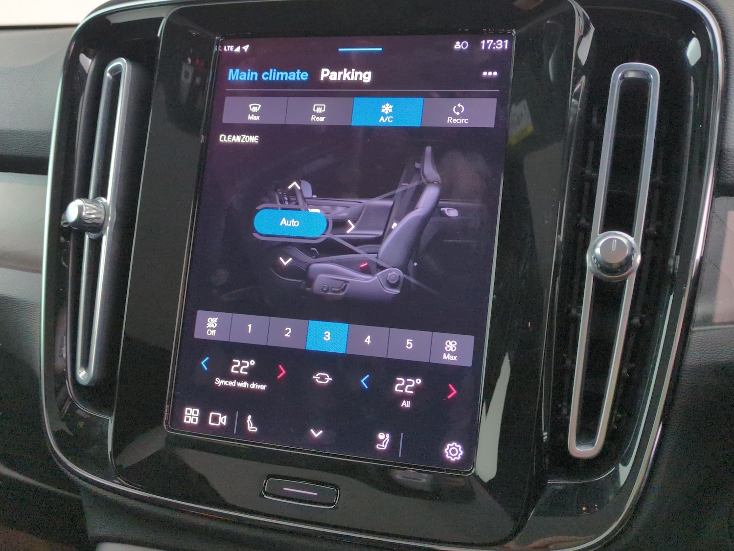 Used Volvo C40 2022 for sale - 77232672: Photo 20