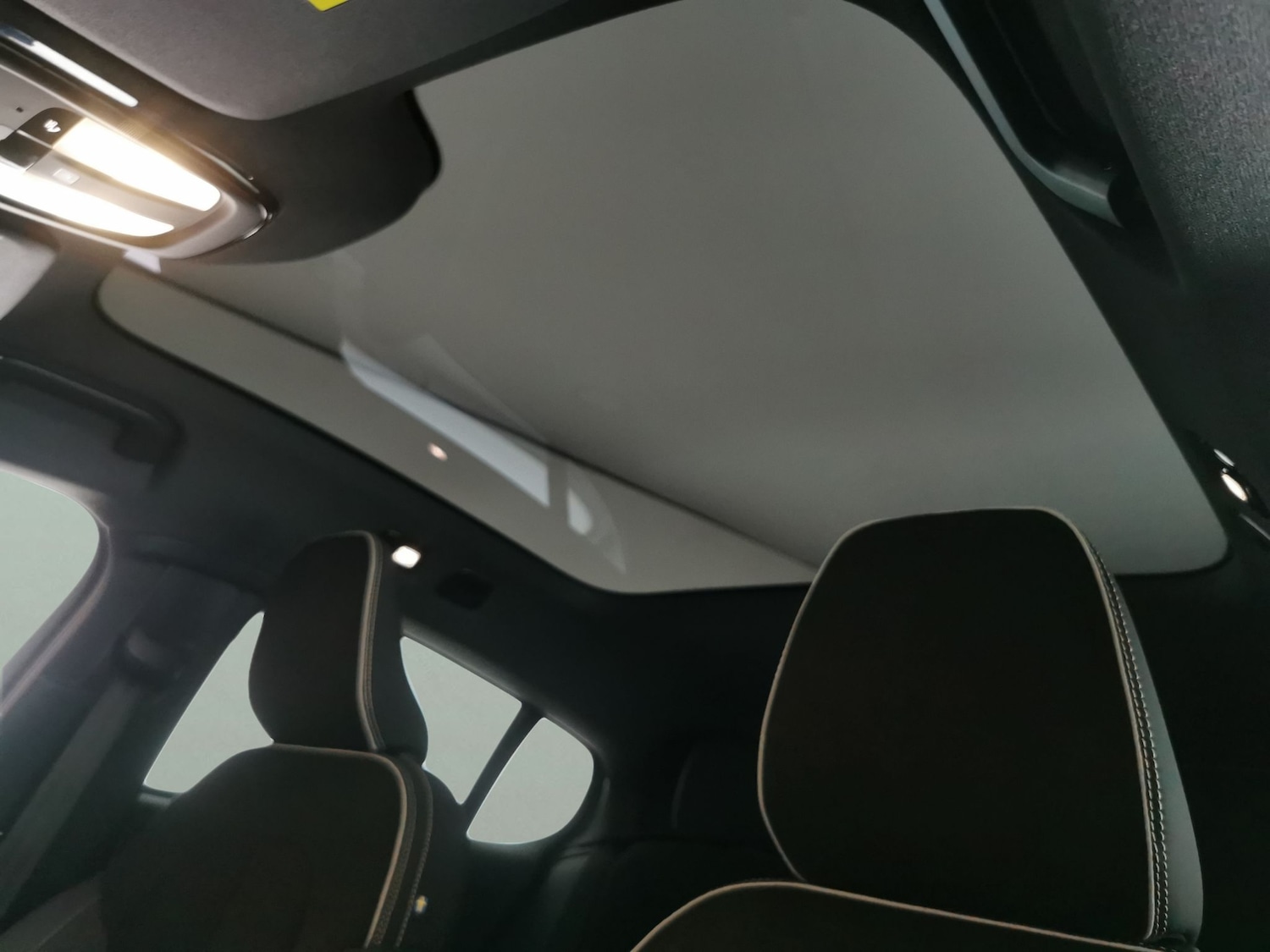 Used Volvo C40 2022 for sale - 77232672: Photo 5