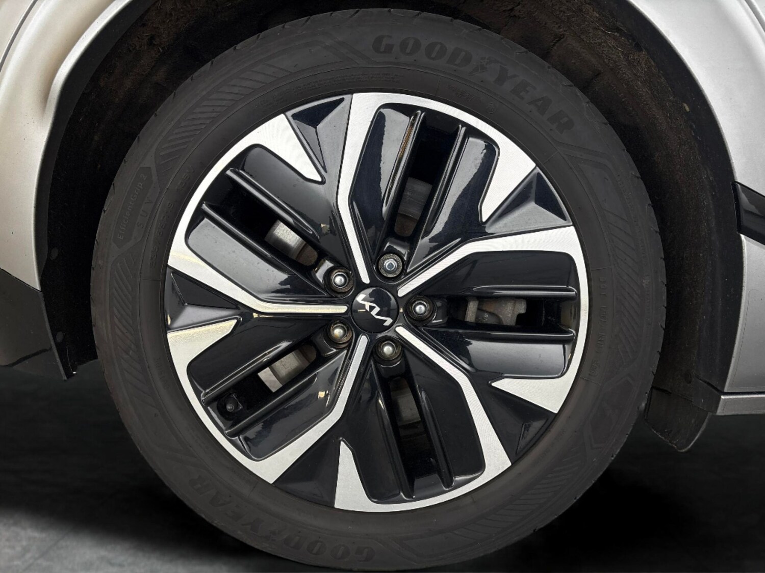 Used Kia EV6 2023 for sale - 78150950: Photo 32