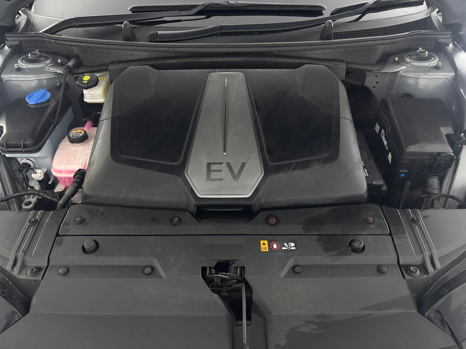 Used Kia EV6 2023 for sale - 78150950: Photo 41