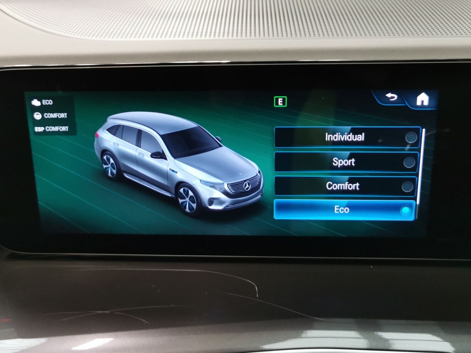 Used Mercedes-Benz EQC for sale - 76487746: Photo 19