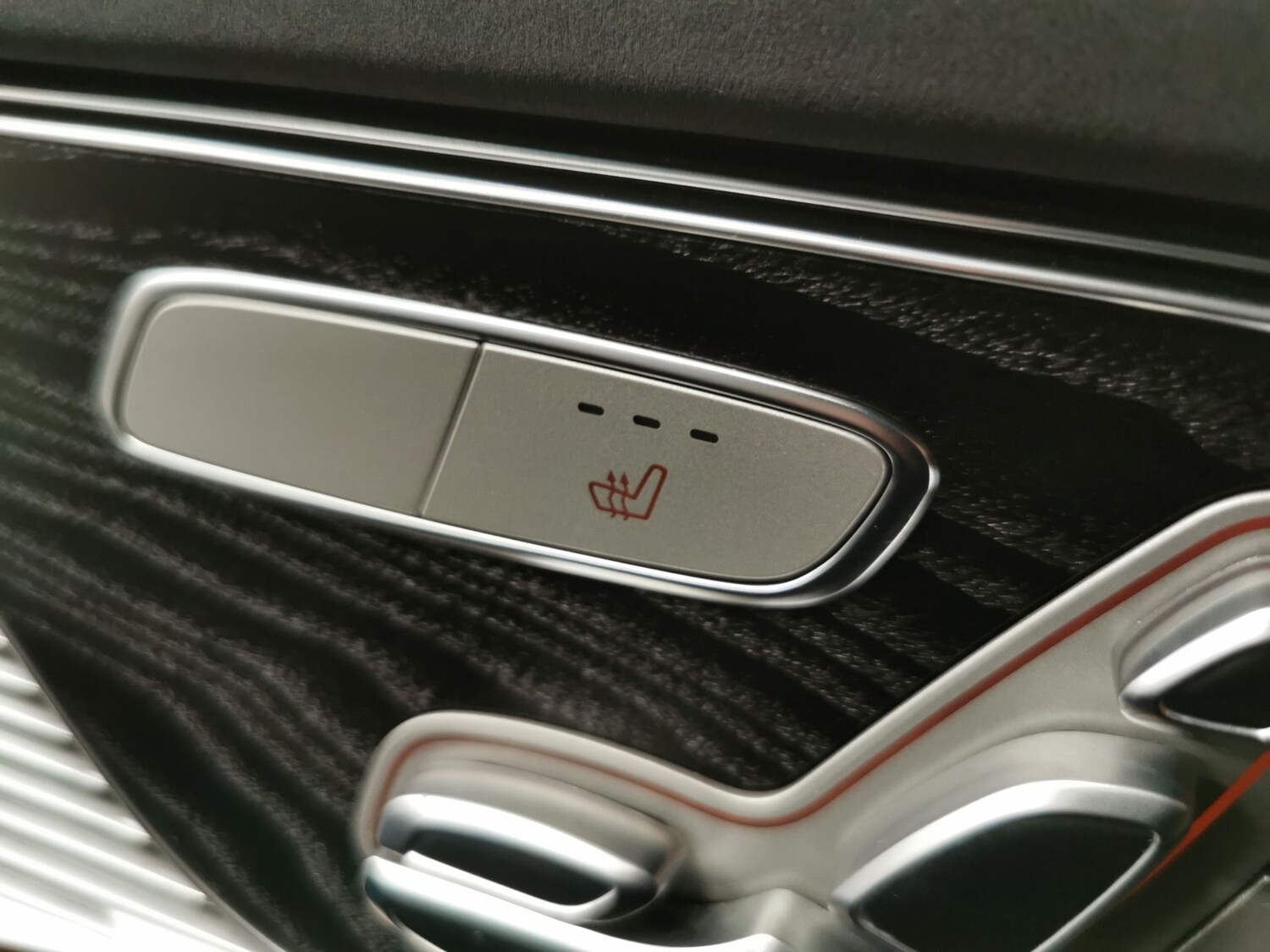 Used Mercedes-Benz EQC for sale - 76487746: Photo 20