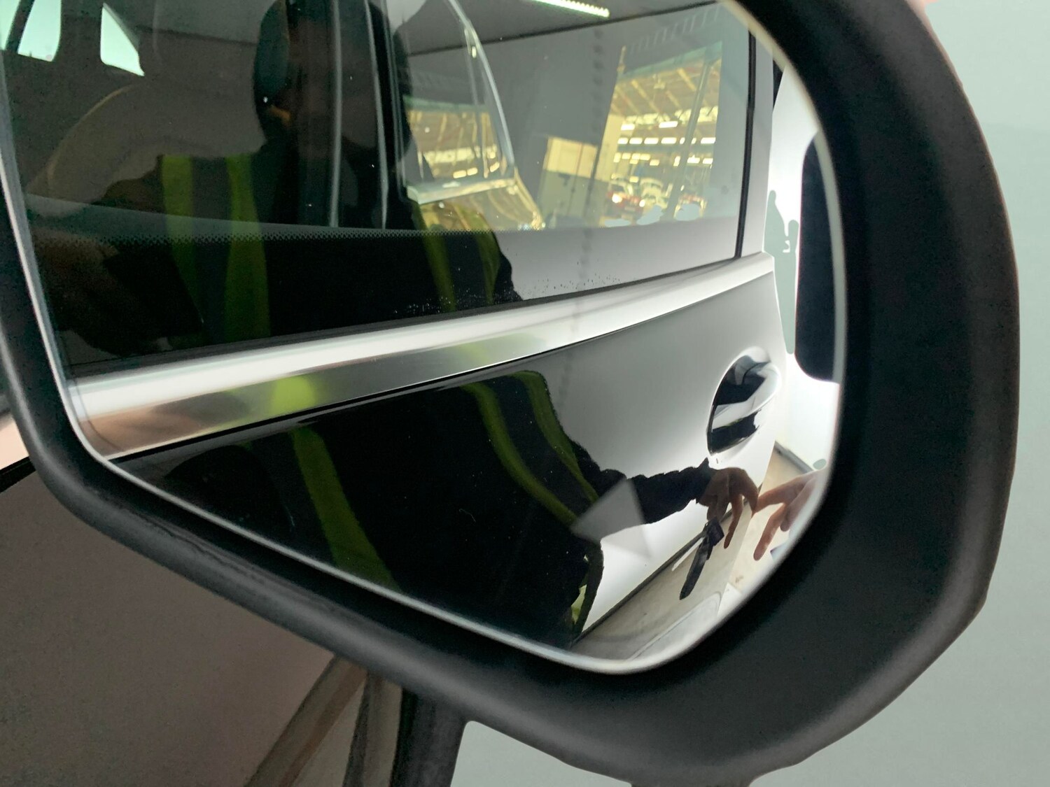 Used Mercedes-Benz EQC for sale - 76487746: Photo 28