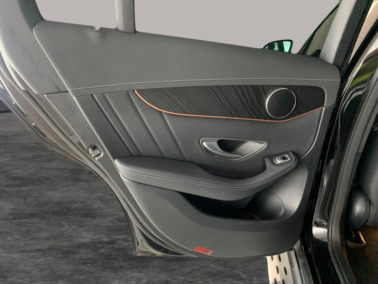 Used Mercedes-Benz EQC for sale - 76487746: Photo 35