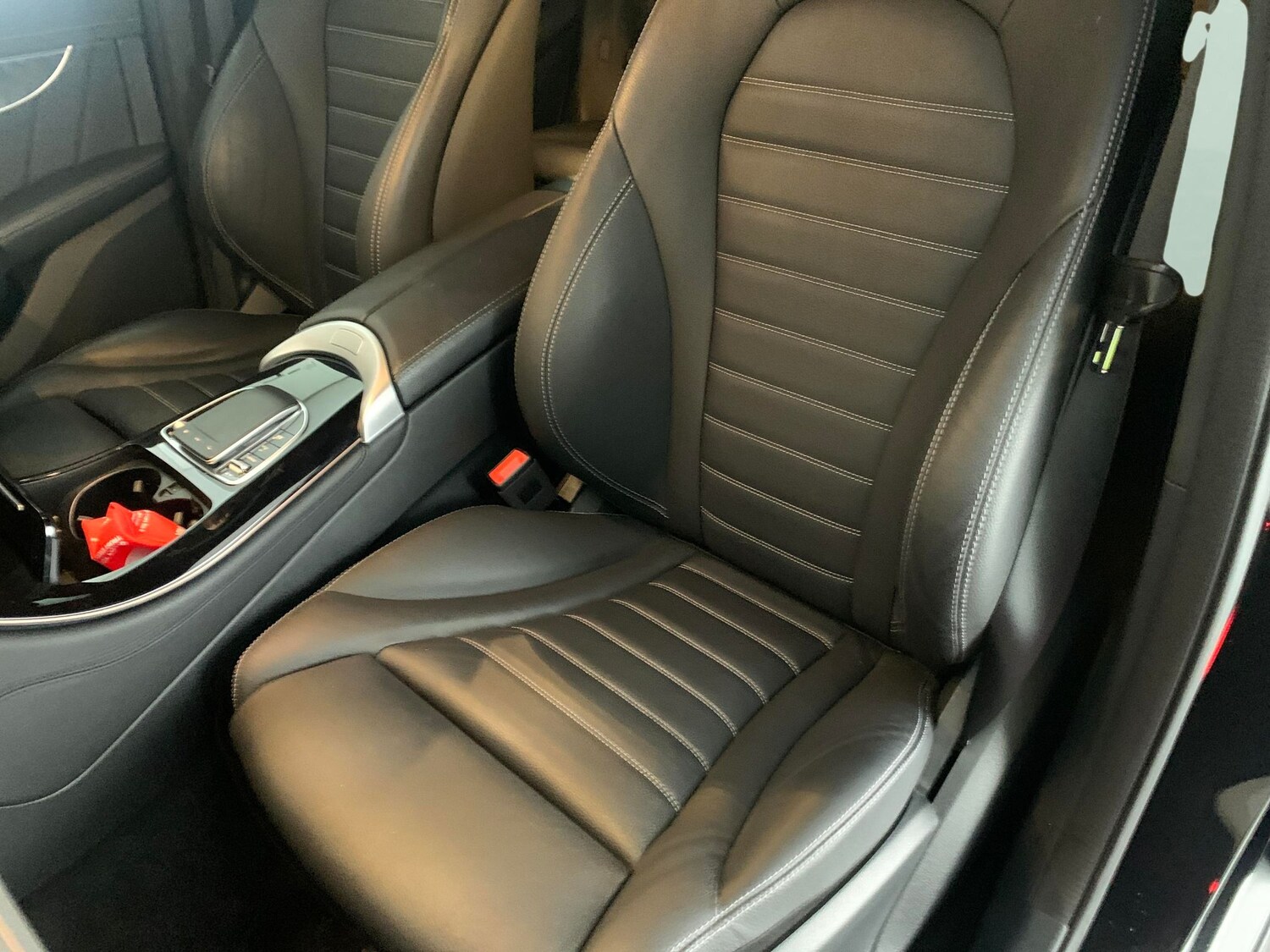 Used Mercedes-Benz EQC for sale - 76487746: Photo 9