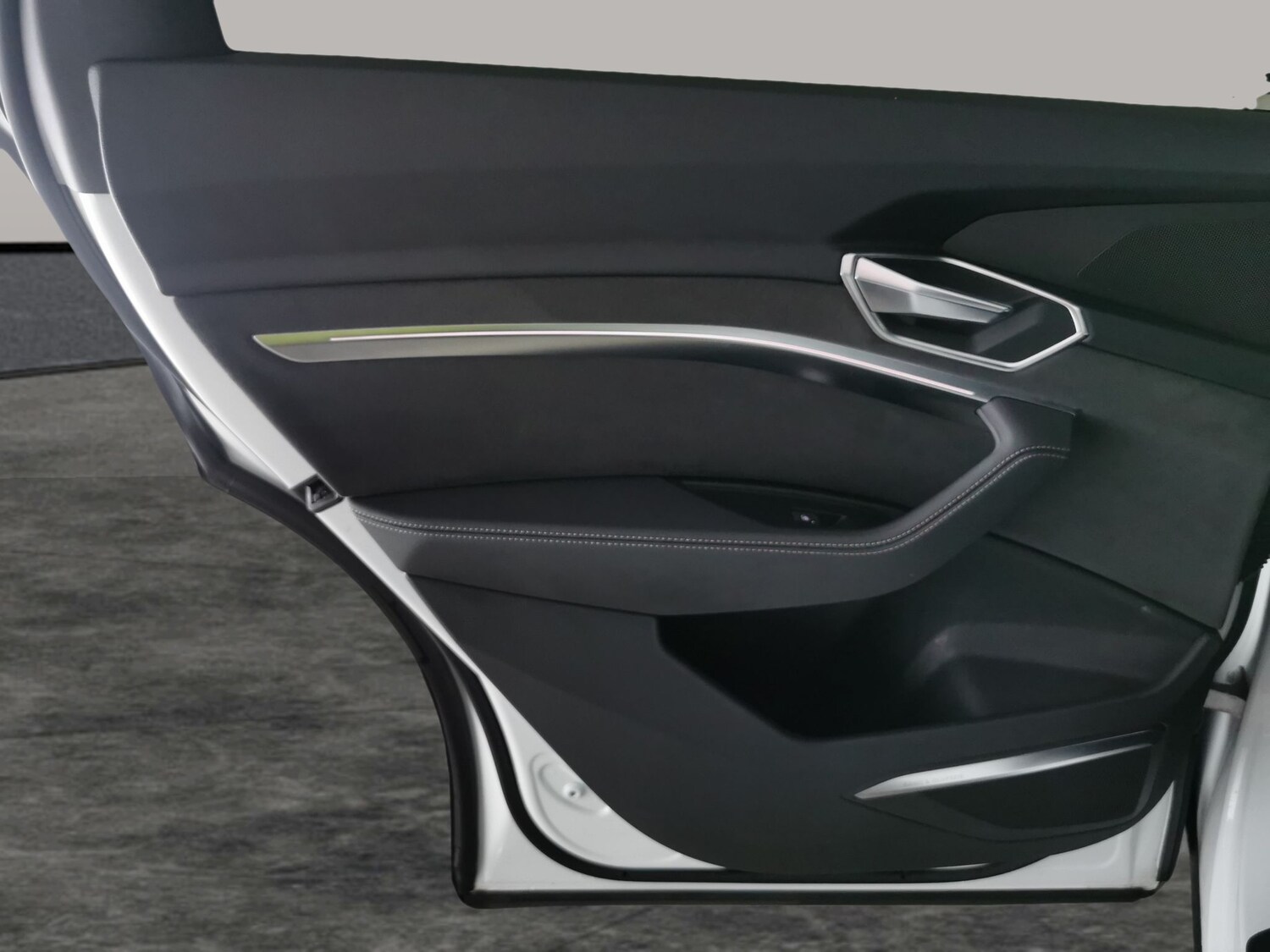 Used Audi e-tron 2022 for sale - 77485251: Photo 34