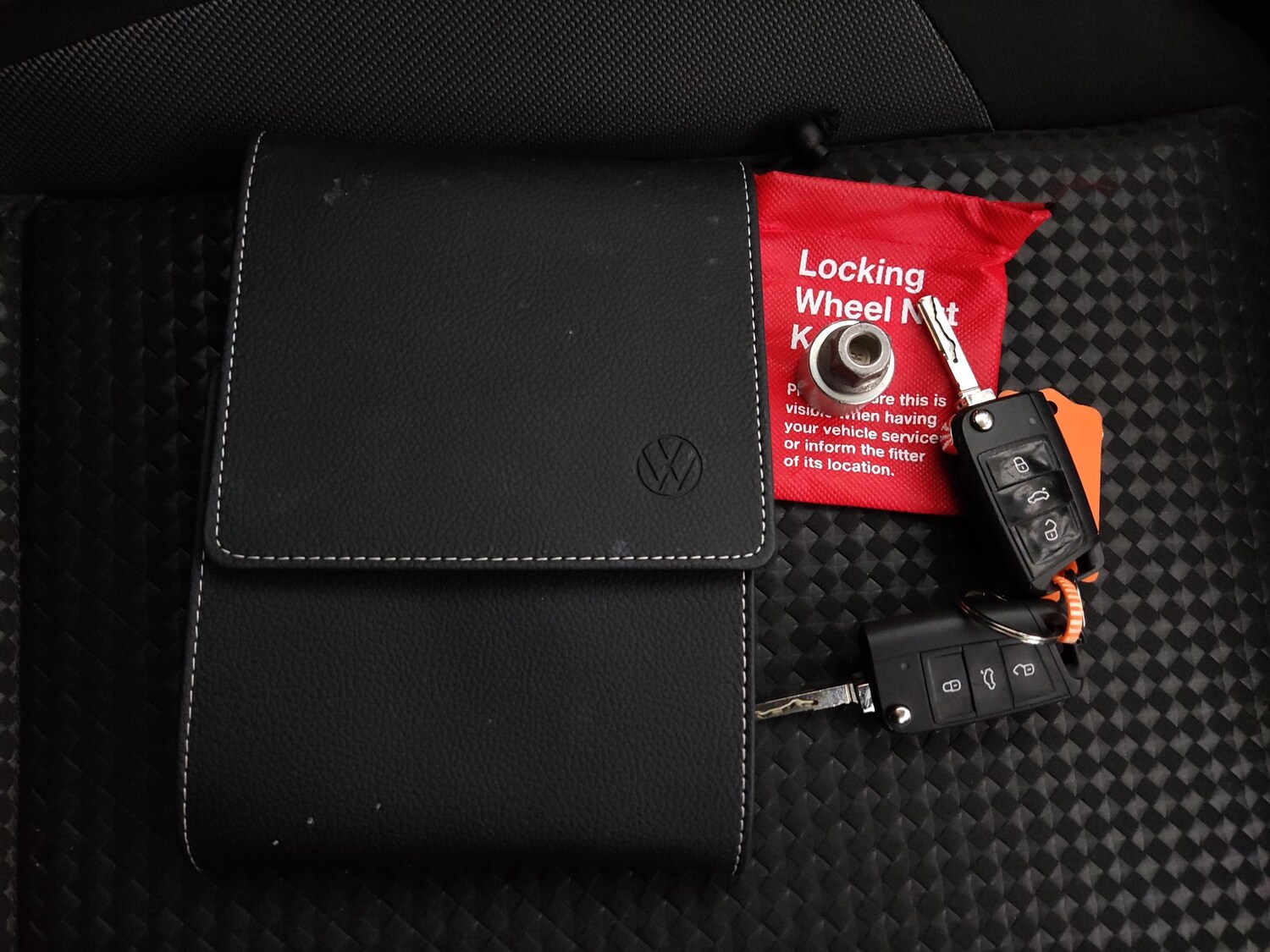 Used Volkswagen T-Roc 2022 for sale - 77889073: Photo 30