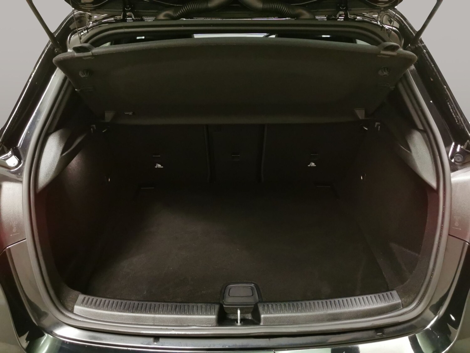 Used Mercedes-Benz A-Class 2022 for sale - 77799960: Photo 34