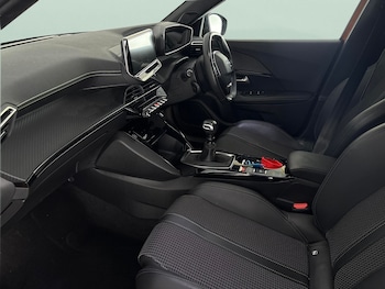 Used Peugeot 2008 2022 for sale - 78118435: Photo