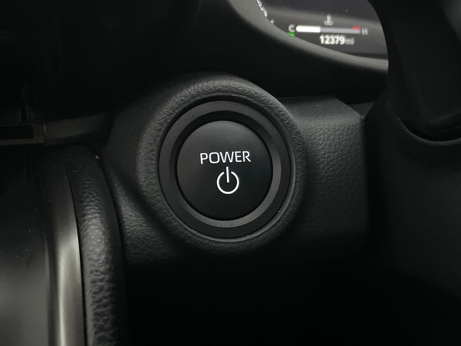 Used Toyota C-HR 2023 for sale - 76147153: Photo 28