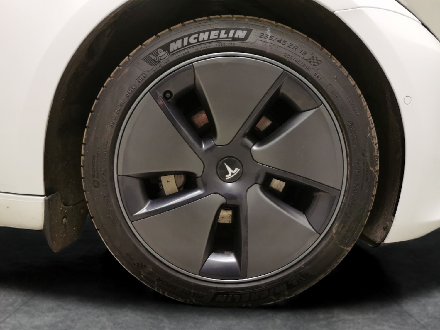 Used Tesla Model 3 2021 for sale - 78040025: Photo 25