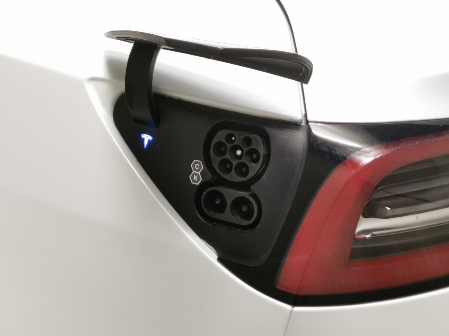 Used Tesla Model 3 2021 for sale - 78040025: Photo 32