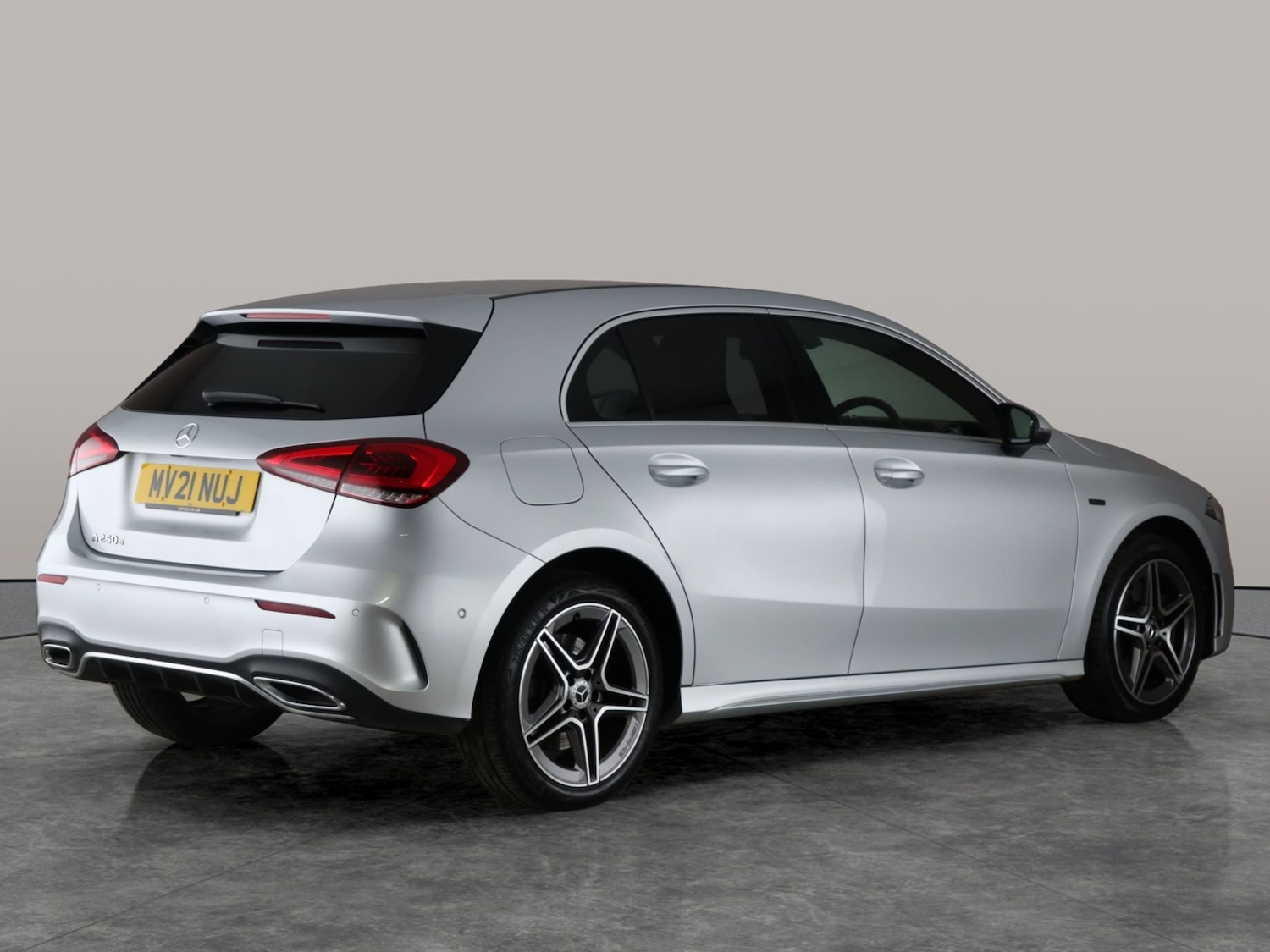 Used Mercedes-Benz A-Class 2021 for sale - 76853737: Photo 10