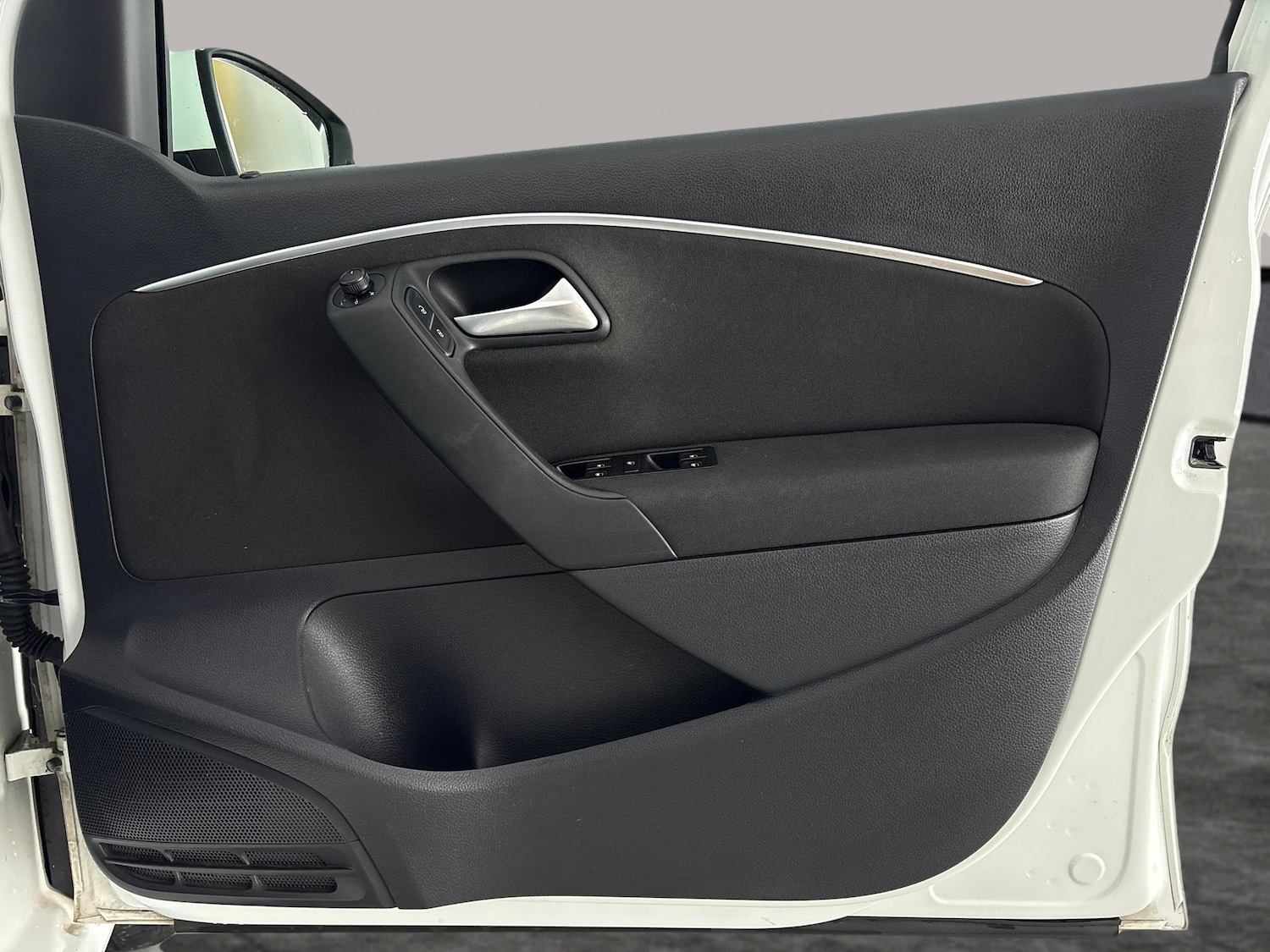 Used Volkswagen Polo 2015 for sale - 76580578: Photo 25