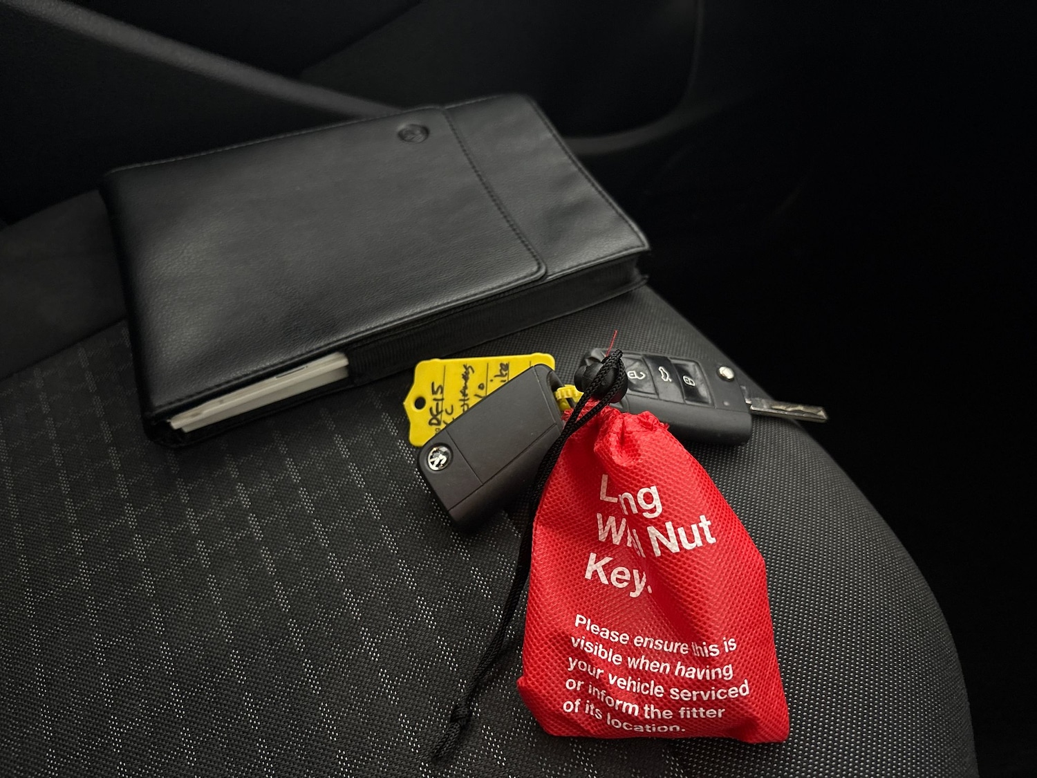 Used Volkswagen Polo 2015 for sale - 76580578: Photo 29