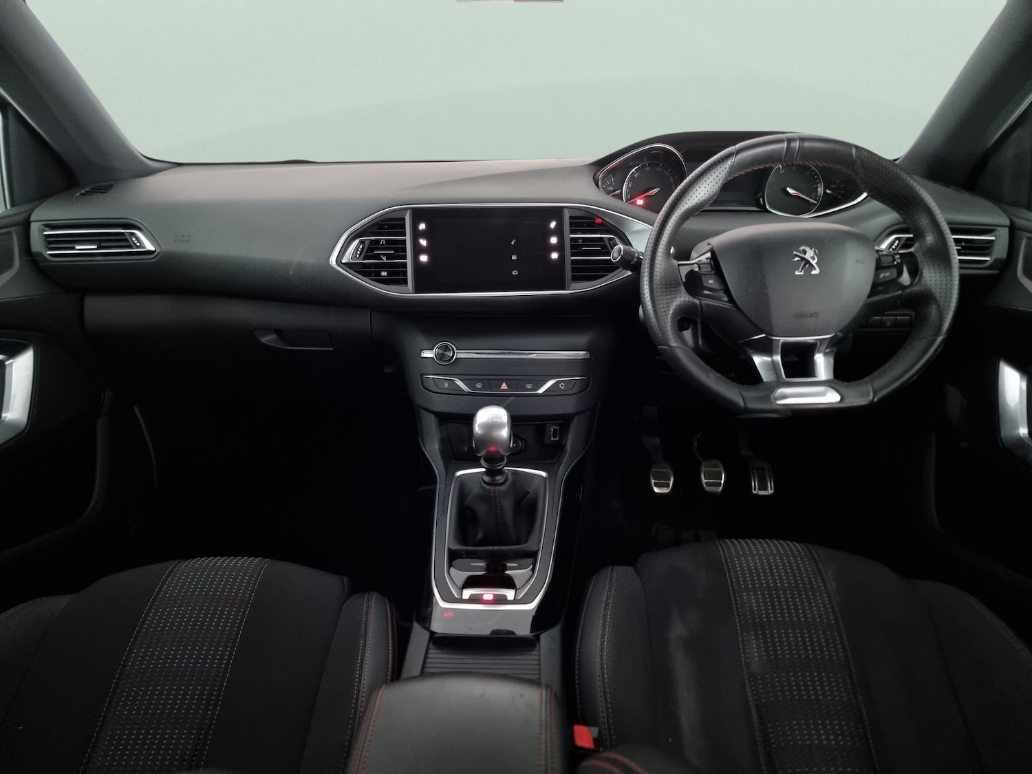 Used Peugeot 308 2019 for sale - 76413135: Photo 10