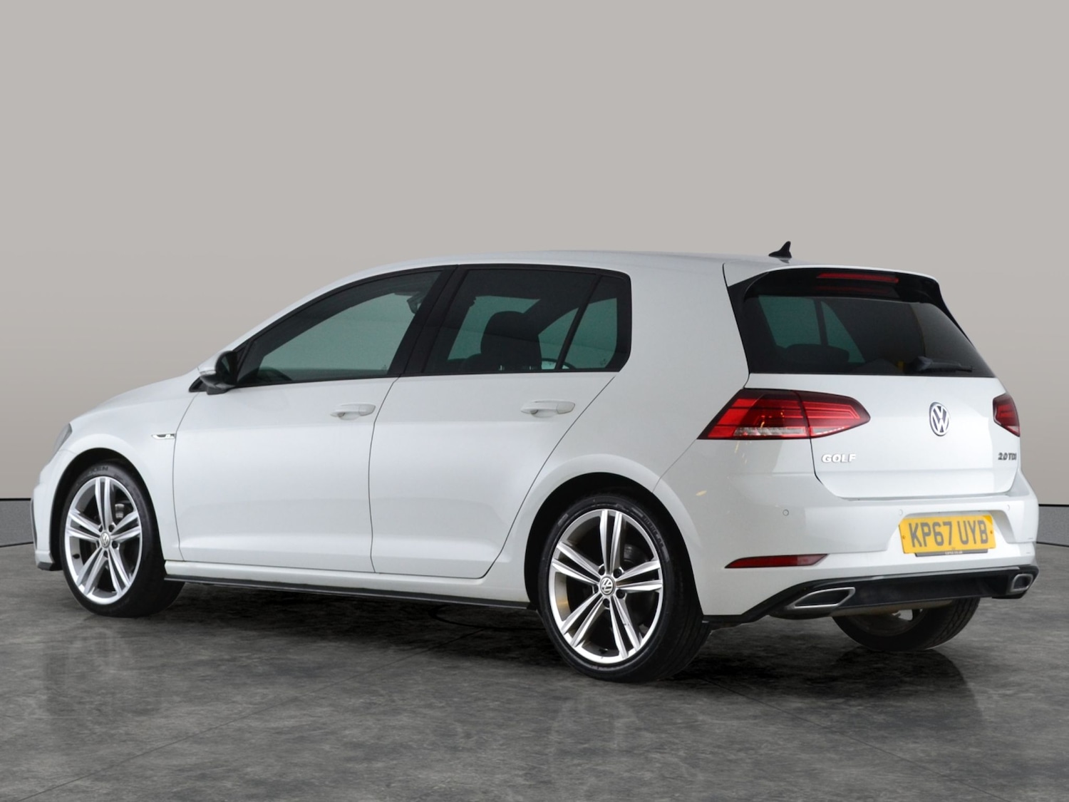 Used Volkswagen Golf 2017 for sale - 76382958: Photo 9