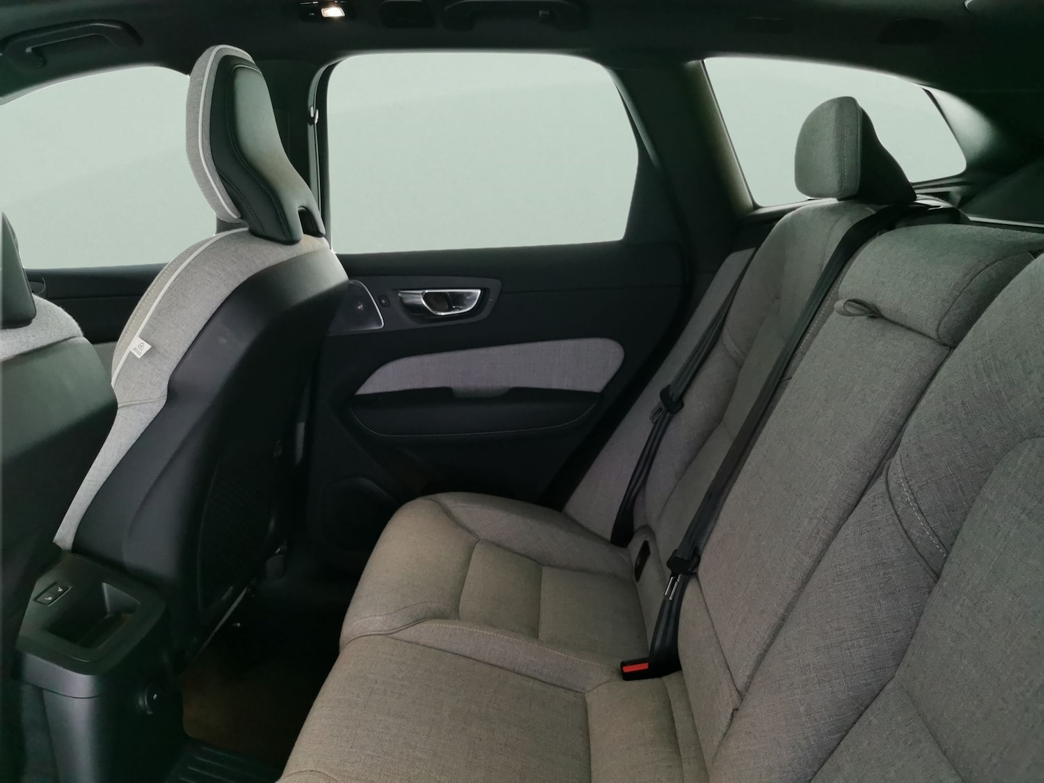 Used Volvo XC60 2022 for sale - 77269749: Photo 30